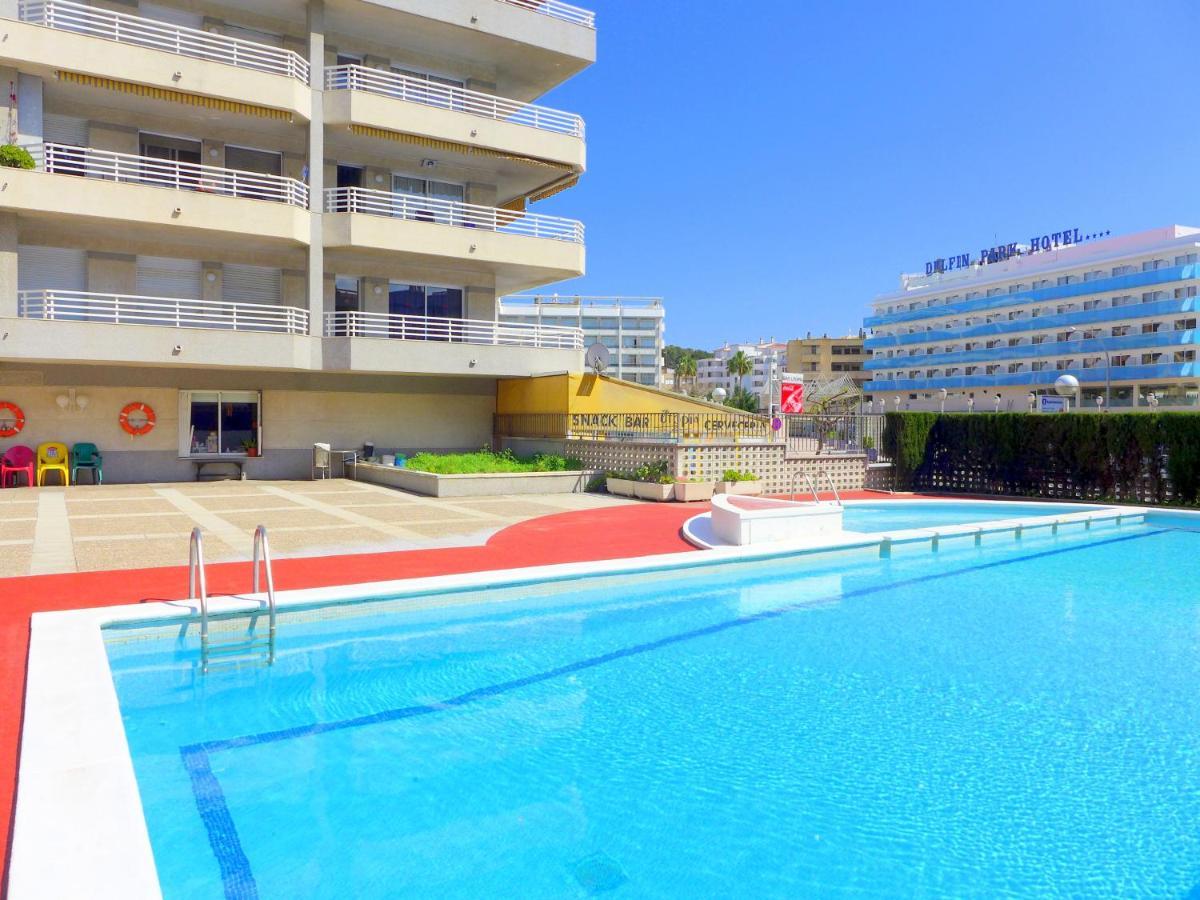 Rentalmar Zahara Family Suites سالو المظهر الخارجي الصورة