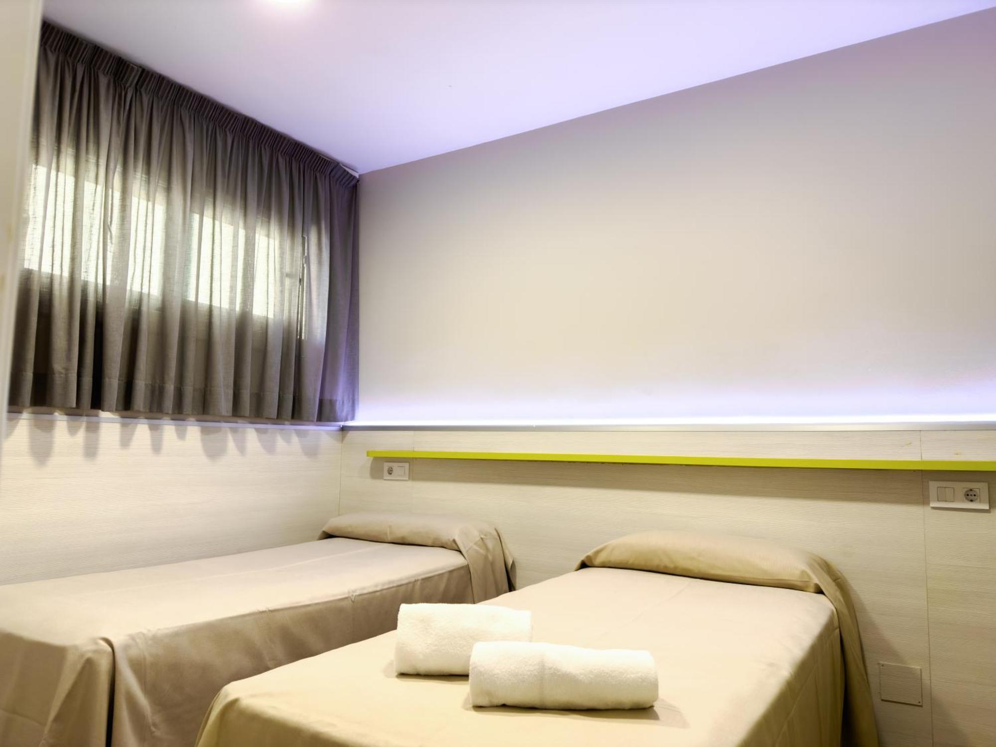 Rentalmar Zahara Family Suites سالو المظهر الخارجي الصورة