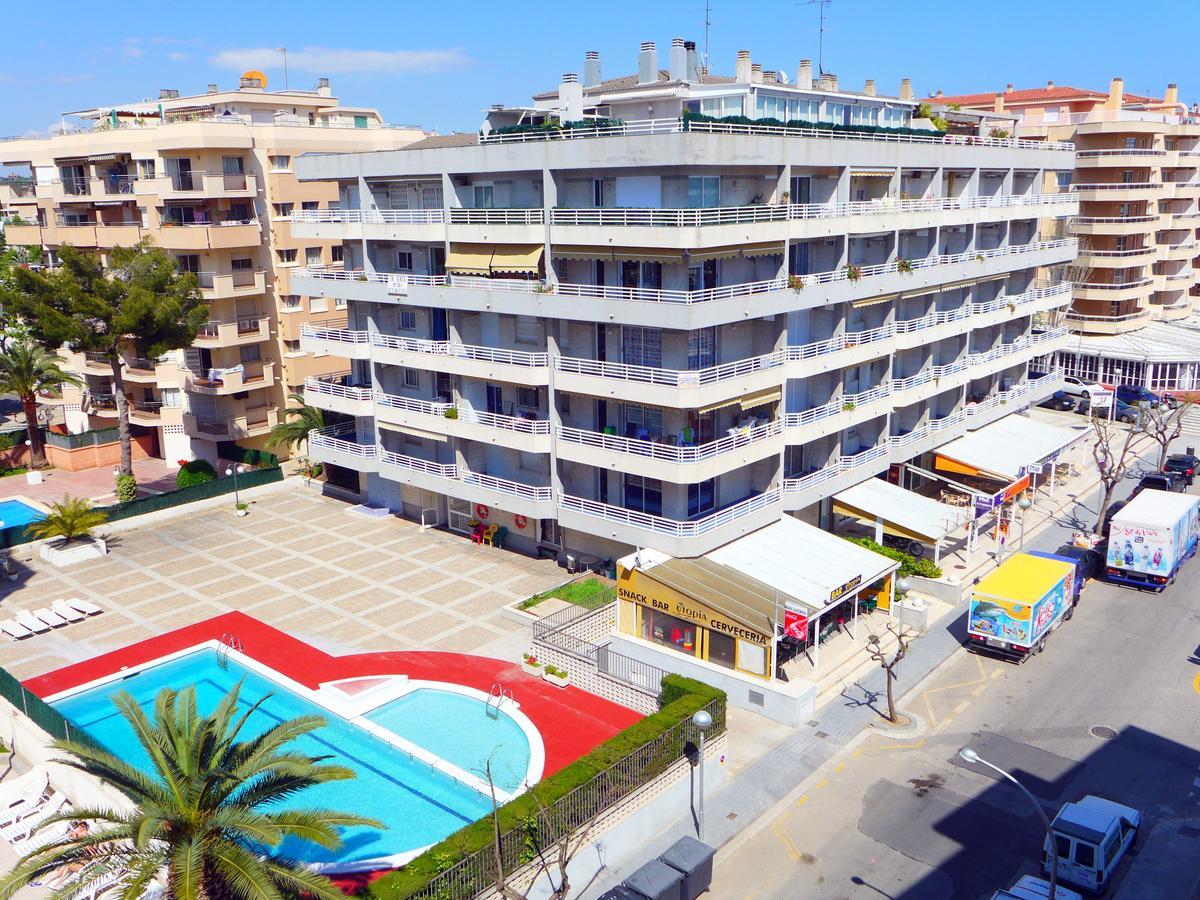Rentalmar Zahara Family Suites سالو المظهر الخارجي الصورة
